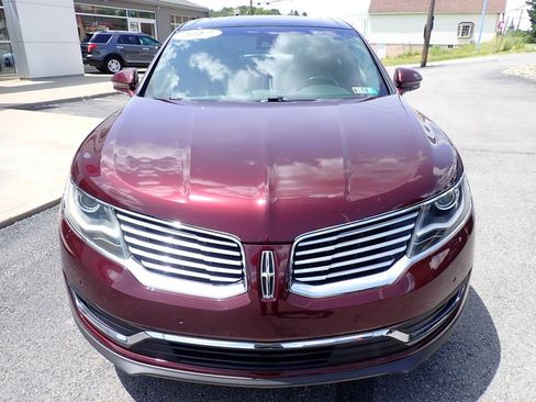 Used 2017 Lincoln MKX Reserve w/ Driver Assistance Package AWD/4WD image 12