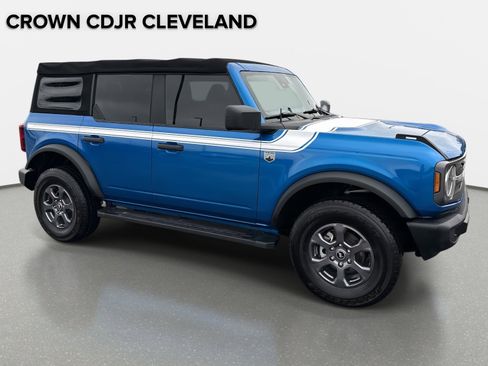 Used 2022 Ford Bronco Big Bend image 2