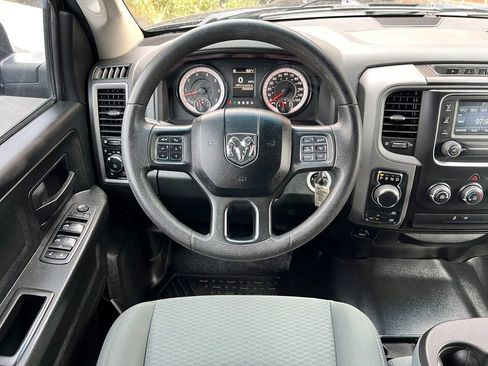 Used 2018 RAM 1500 Express w/ Express Value Package image 12