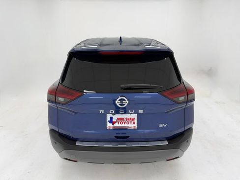 Used 2021 Nissan Rogue SV FWD image 39