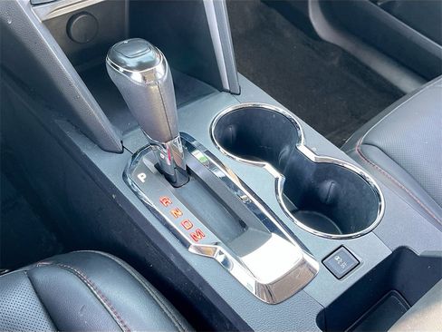 Used 2017 GMC Terrain SLT w/ Open Road Package image 16