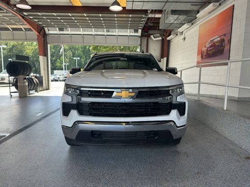 New 2025 Chevrolet Silverado 1500 LT w/ Z71 Off-Road Package image 28