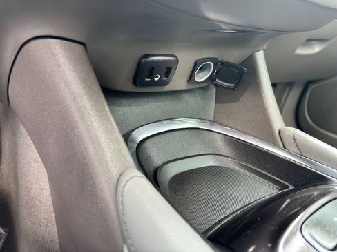 Used 2018 Chevrolet Malibu LT image 35