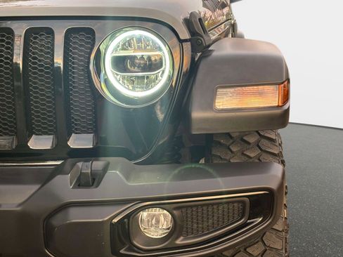 Used 2021 Jeep Wrangler Willys image 10