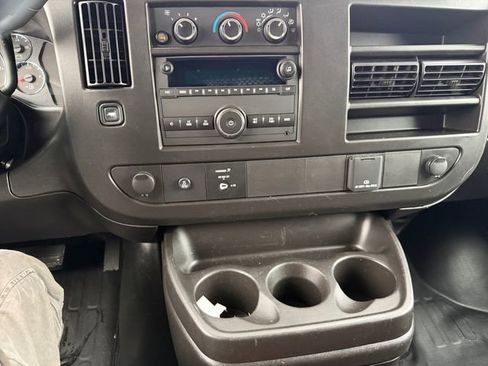 Used 2024 GMC Savana 2500 w/ Driver Convenience Package image 11