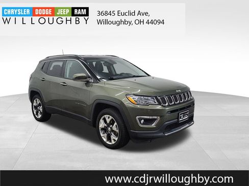 Used 2019 Jeep Compass Limited AWD/4WD image 3