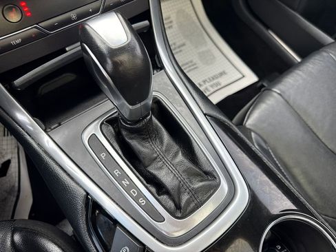 Used 2016 Ford Edge Titanium w/ Equipment Group 301A image 42