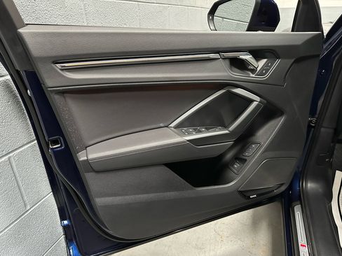 Used 2023 Audi Q3 2.0T Premium Plus w/ Premium Plus Package image 15