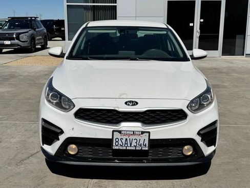 Used 2020 Kia Forte LXS FWD image 2