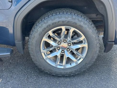Used 2020 GMC Sierra 1500 SLT w/ SLT Premium Package AWD/4WD image 9