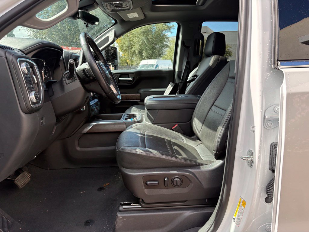 Used 2021 GMC Sierra 1500 Denali w/ Denali Ultimate Package AWD/4WD image 8