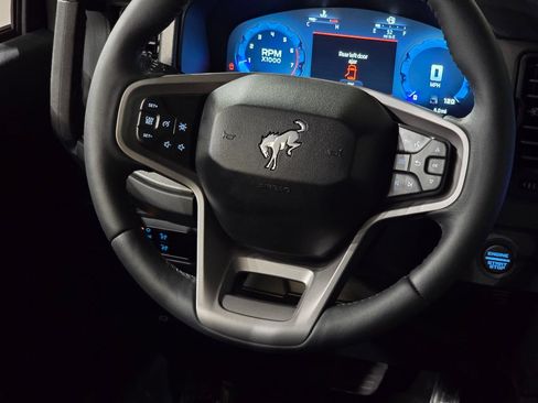 New 2025 Ford Bronco Badlands AWD/4WD image 18