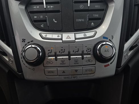 Used 2014 GMC Terrain SLE FWD image 21