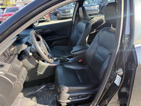 Used 2017 Honda Accord Sport Special Edition image 7