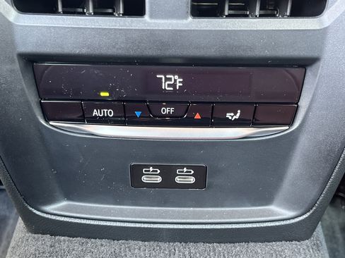 New 2026 BMW 330i Sedan w/ Premium Package image 22