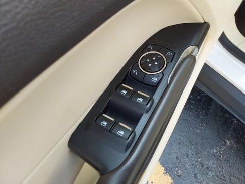Used 2015 Lincoln MKC AWD w/ Equipment Group 102A Reserve image 15