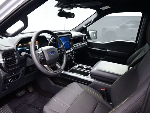 Used 2025 Ford F150 STX RWD image 8