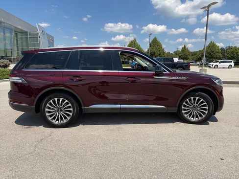 Used 2020 Lincoln Aviator Reserve w/ Equipment Group 201A AWD/4WD image 8