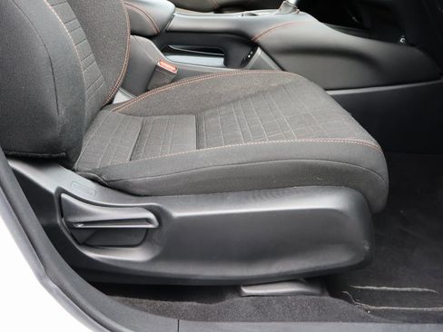 Certified 2024 Honda HR-V Sport image 10