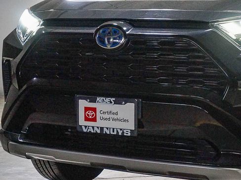 Certified 2022 Toyota RAV4 SE w/ SE Grade Weather Package image 6