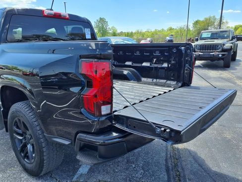 Used 2024 Chevrolet Colorado W/T image 23