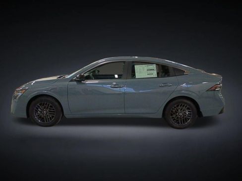 New 2026 Nissan Sentra SV w/ SV Convenience Package FWD image 2