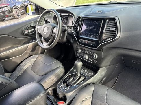 Used 2019 Jeep Cherokee Limited AWD/4WD image 27