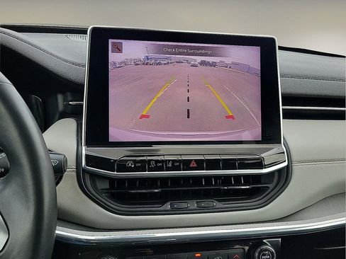 Used 2022 Jeep Compass Limited w/ Elite Group image 16