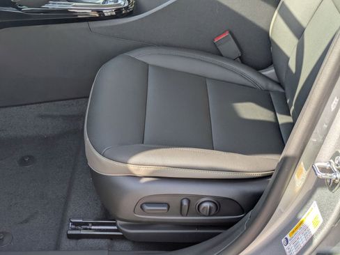 New 2026 Chevrolet Trax ACTIV image 12