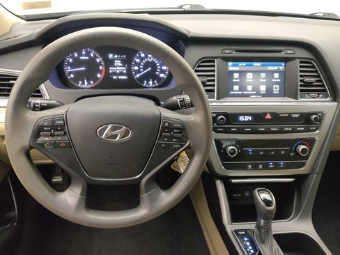 Used 2016 Hyundai Sonata SE FWD image 22
