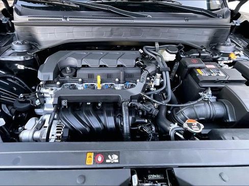 New 2026 Hyundai Venue SEL FWD image 11