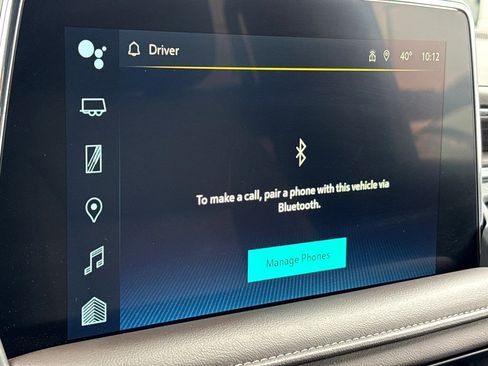 Used 2024 Chevrolet Suburban LT image 7