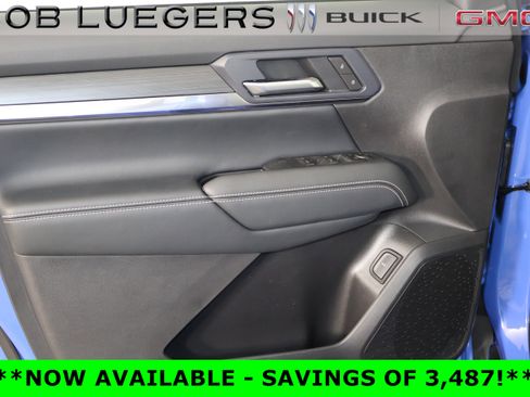 New 2026 GMC Terrain Elevation w/ Elevation Premium Package FWD image 7