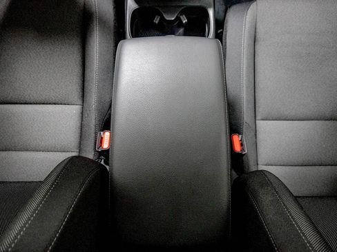 Certified 2025 Honda CR-V EX image 27