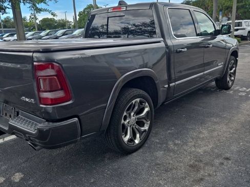 Used 2019 RAM 1500 Limited AWD/4WD image 3