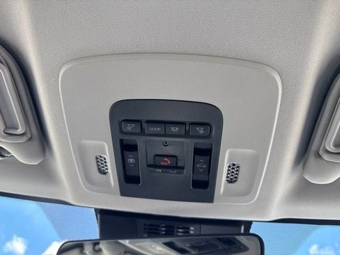 Used 2026 Toyota Camry XLE FWD image 23