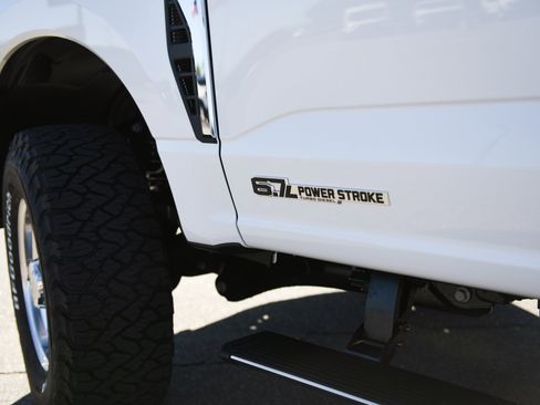 New 2026 Ford F250 Lariat image 9