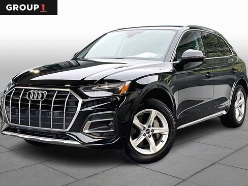 Used 2023 Audi Q5 2.0T Premium w/ Convenience Package image 1