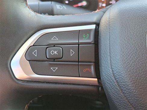 Used 2022 Jeep Compass Limited image 21