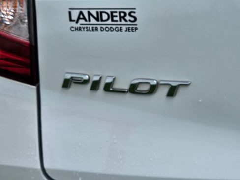 Used 2021 Honda Pilot Touring image 30