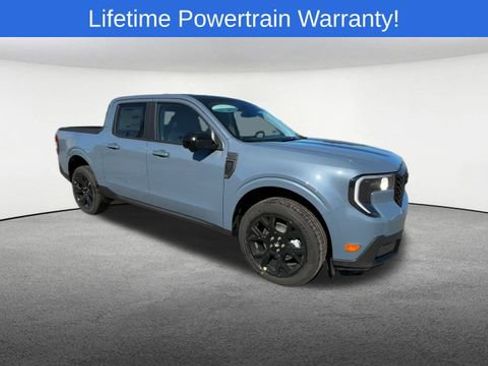 New 2025 Ford Maverick Lariat w/ Black Appearance Package image 2