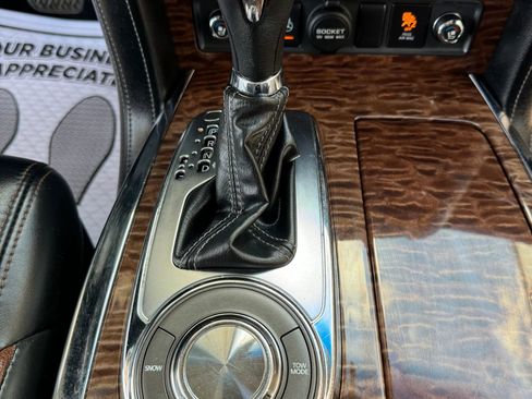 Used 2017 Nissan Armada Platinum w/ Captain Seat Package image 35