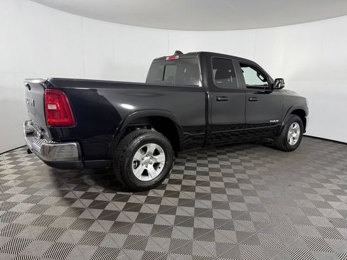 Used 2025 RAM 1500 Big Horn RWD image 8