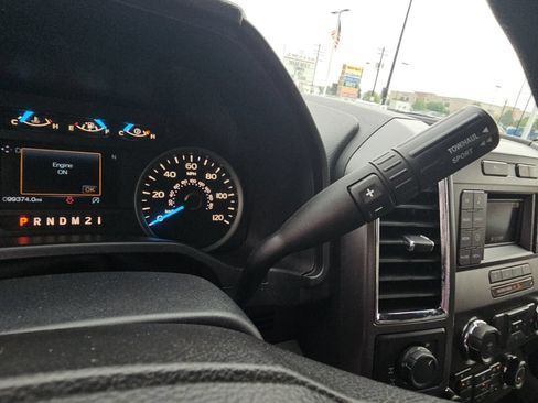 Used 2016 Ford F150 XLT w/ Equipment Group 301A Mid AWD/4WD image 13