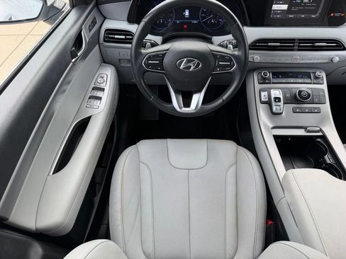 Used 2020 Hyundai Palisade SEL w/ Premium Package FWD image 9