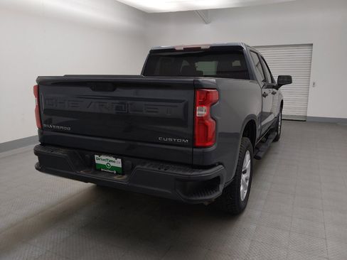 Used 2020 Chevrolet Silverado 1500 Custom w/ Custom Convenience Package RWD image 7