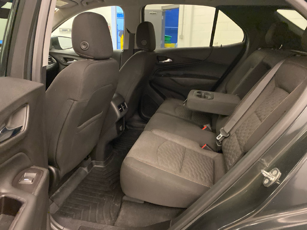 Used 2018 Chevrolet Equinox LT FWD image 25