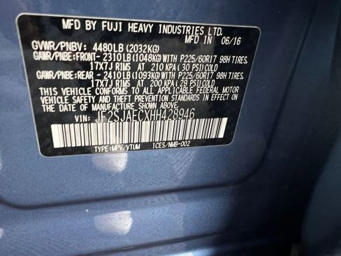 Used 2017 Subaru Forester 2.5i Premium w/ All-Weather Package image 19