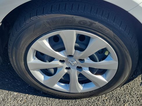 Certified 2025 Toyota Corolla LE image 8