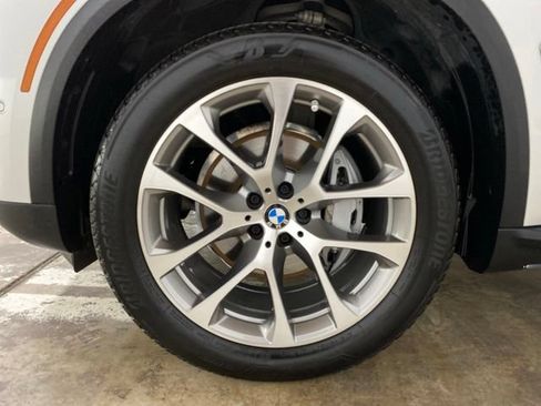 Used 2026 BMW X5 xDrive40i AWD/4WD image 31
